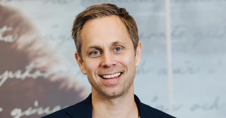 Jonas Karlén lämnar vd-posten på Adlibris