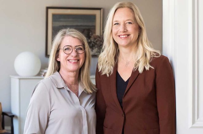 Bokförlager Own Your Book grundades av Anette Nyberg. Nu får hon förstärkning och en ny delägare i Pauline Riccius. Foto: Pressbild.