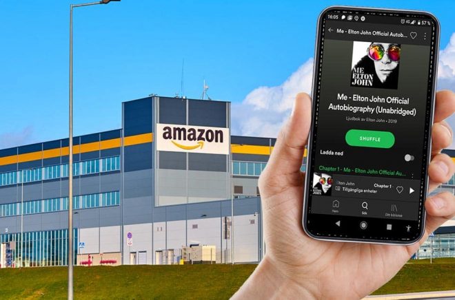 Amazons lager Kolbaskowo, i Polen. I förgrunden Spotifys mobilapp där man bland annat kan lyssna på hela ljudboksutgåvan av Elton Johns Me från hösten 2019. Foto: iStock. Montage: Boktugg.