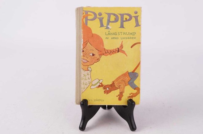 Pippi Långstrump av Astrid Lindgren i första upplaga från 1945 såldes för 4600 kr på Tradera. Pressbild.