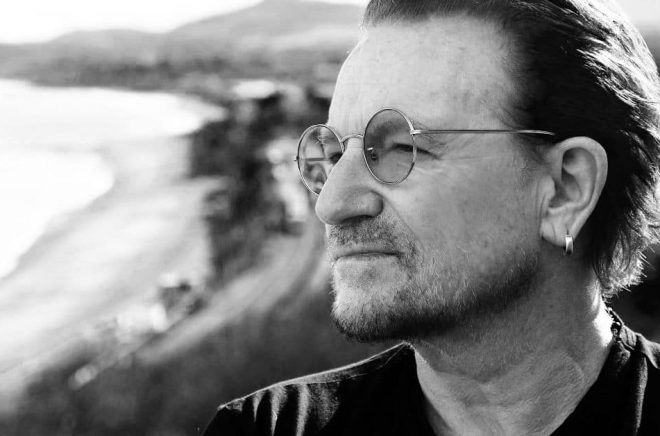 Paul Hewson, bättre känd som Bono, släpper sina memoarer i november 2022. Foto: John Hewson/Penguin Random House