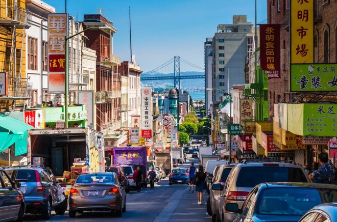 Chinatown, San Francisco. I denna del ligger bokhandeln EastWind Books som är en av elva som får ekonomiskt stöd av staden. Foto: iStock.