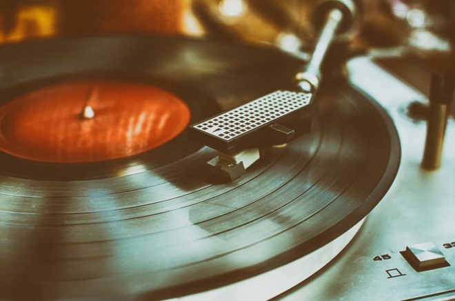 Böcker på vinyl är den nya grejen, och den spås bli hur stor som helst. Bild: Fotolia