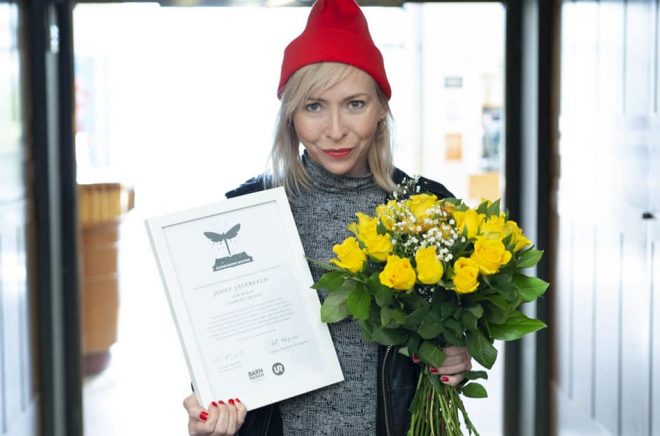 Författaren Jenny Jägerfeld, vinnare av Barnradions bokpris 2018. Foto: Micke Grönberg/Sveriges Radio