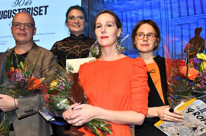 Magnus Västerbro, Linn Spjuth, Linnea Axelsson och Emma Adbåge är årets pristagare på Augustgalan. Text: Claudio Bresciani/TT