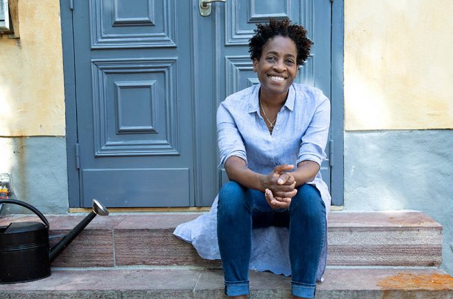 Förra årets Almapristagare Jacqueline Woodson under sitt besök i Stockholm under Almaveckan. Arkivbild: Jessica Gow/TT.