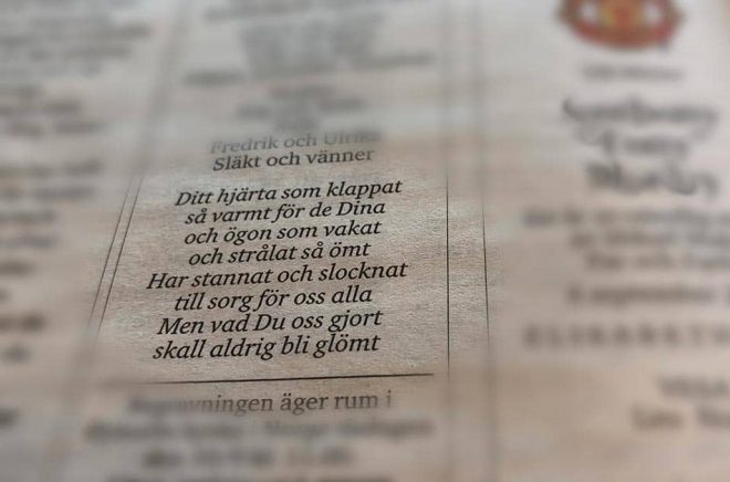 Upphovspersonerna till dikter i dödsannonser har länge varit utan ersättning, men nu har ett avtal slutits som ska ge poeterna ersättning. Foto: Ann Edliden/TT.