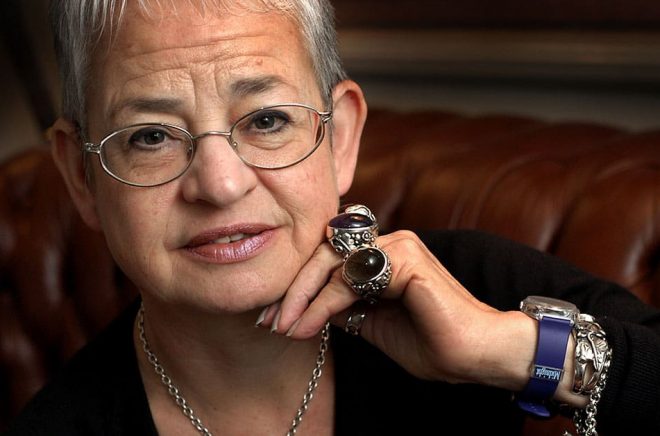 Jacqueline Wilson har skrivit sin första bok om en homosexuell karaktär – och har kommit ut. Arkivbild: Jurek Holzer / Svd / TT.