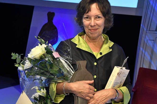 Nina Burton fick årets Övralidspris. 2016 fick hon Augustpriset för årets svenska fackbok. Arkivbild: Claudio Bresciani/TT.