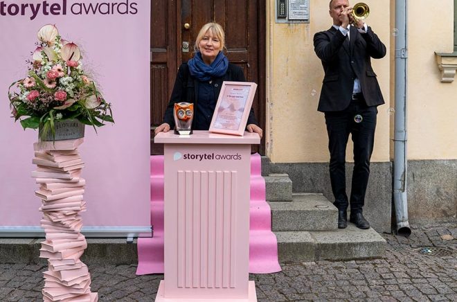 Författaren Karin Smirnoff är en av årets mottagare av Stora ljudbokspriset. Pressbild: Rodrigo Soto/Storytel.