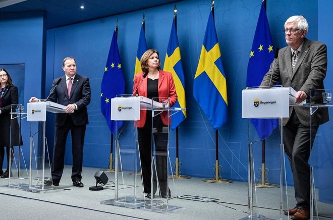 På en pressträff den 18 december meddelades det att bibliotek skulle stänga, något regeringen och Folkhälsomyndigheten saknade laglig grund att göra. Arkivbild: Jessica Gow/TT.