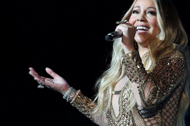 Mariah Carey blir stämd av sin storasyster. Arkivbild: Kamran Jebreili/AP/TT.