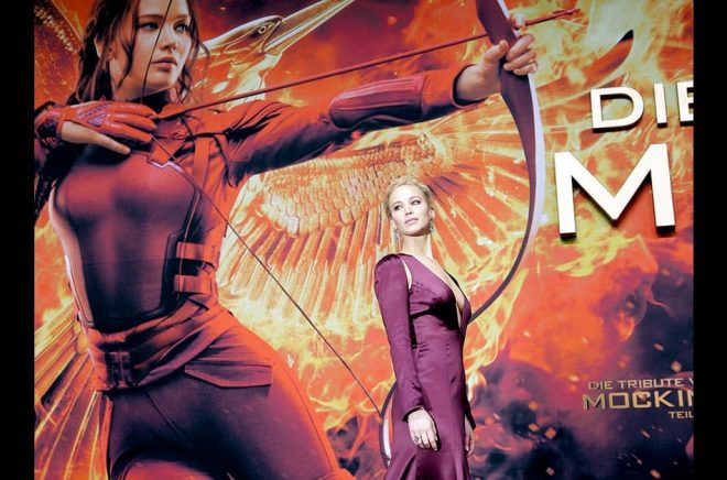 Den nya filmen handlar om tiden innan Katniss Everdeen (Jennifer Lawrence) kommer in i handlingen. Arkivbild: Michael Sohn/AP/TT.