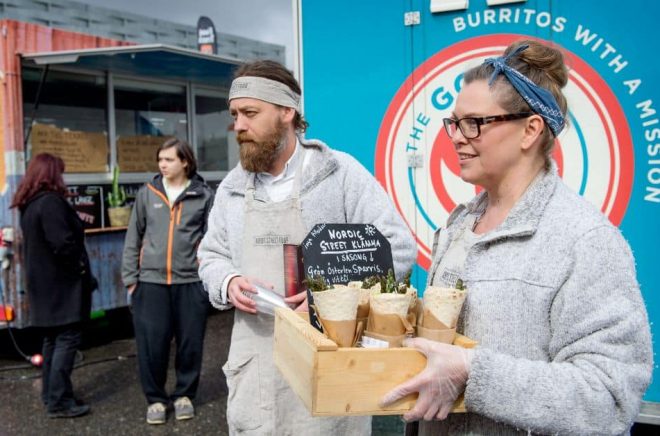 Jens Almgren och Pernilla Elmquist på Nordic Street Food. Foto: Jessica Gow/TT