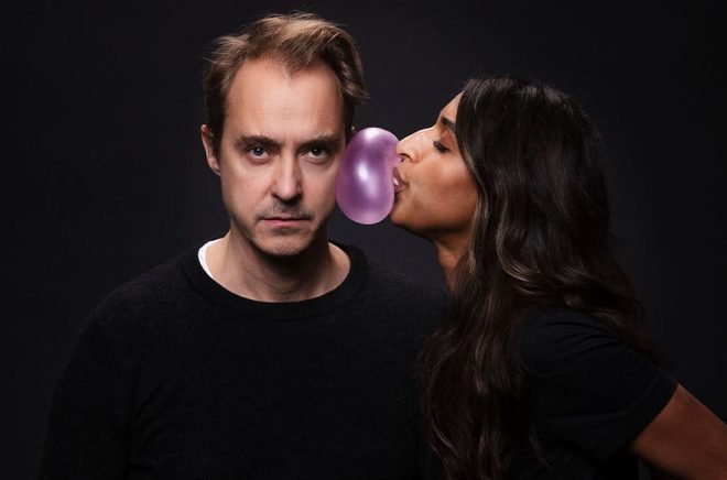 Lola Zackow och Jonas Karlsson tolkar Ernaux i ett nytt ljuddrama. Pressbild: Mattias Ahlm.