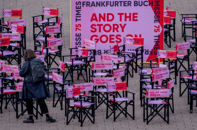 Bokmässan i Frankfurt, som är världens största, firar i år 75-årsjubileum. Foto: MICHAEL PROBST/AP-TT.