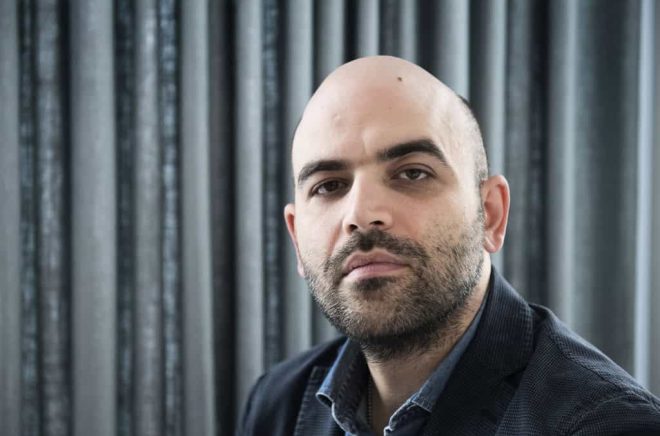Den italienske författaren Roberto Saviano under ett besök på Bokmässan i Göteborg 2017. Foto: Fredrik Sandberg/TT.