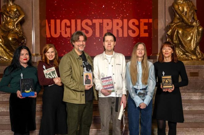 Linda Spåman, Lydia Sandgren, Kristian Fredén, Mikael Yvesand, Isabella Nilsson och Lina Wolff är nominerade till Augustpriset 2025 i klassen ”Årets svenska skönlitterära bok”. Foto: Anders Wiklund/TT.
