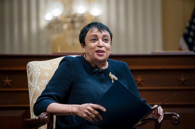 Trump har sparkat kongressens bibliotekarie Carla Hayden. Arkivbild: Al Drago/AP/TT.