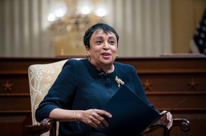 Trump har sparkat kongressens bibliotekarie Carla Hayden. Arkivbild: Al Drago/AP/TT.