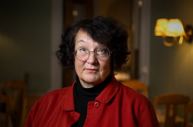 Den finlandssvenska författaren Monika Fagerholm har fått fin kritik för ”Döda trakten/Kvinnor i revolt”. Foto: Anders Wiklund/TT.