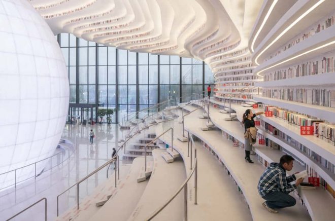 Stadsbiblioteket i Tianjin Binhai, Kina. Foto: Ossip van Duivenbode/MVRDV