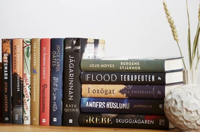 De 12 nominerade böckerna till Årets bok 2020. Foto: Bonniers Bokklubbar