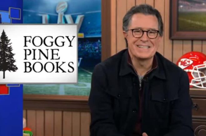 Inte alla små bokhandlar har turen att få gratisreklam på nationell tv. Bild: Skärmdump från Late Show med Stephen Colbert på CBS.