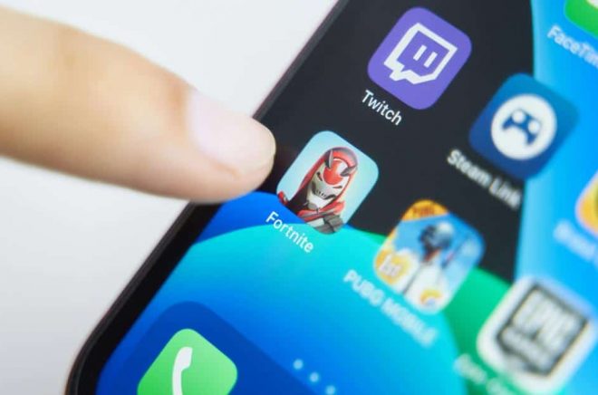 Fortnite är en populär app som just nu inte går att ladda ner via Appstore efter ett bråk mellan tillverkaren Epic och Apple. Foto: iStock.