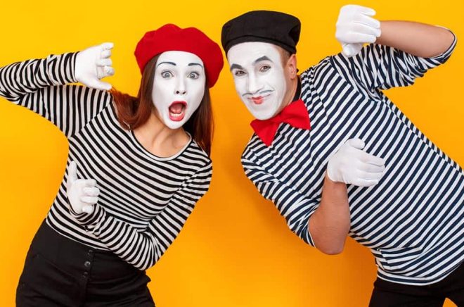Gestaltning brukar kokas ner till att visa, inte berätta. Foto: iStock.