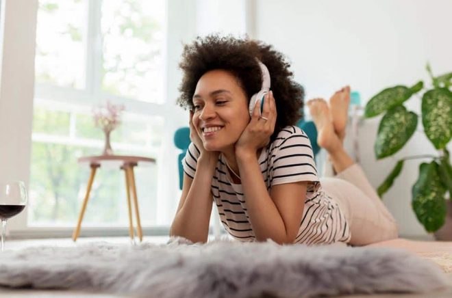 Audible lanserar nu en billigare prenumerationstjänst på den amerikanska marknaden, med podcasts och originalinnehåll. Foto: iStock.