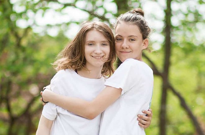 Lisa Filipsdotter och Elsa Högberg. Foto: Cajsa Svensdotter